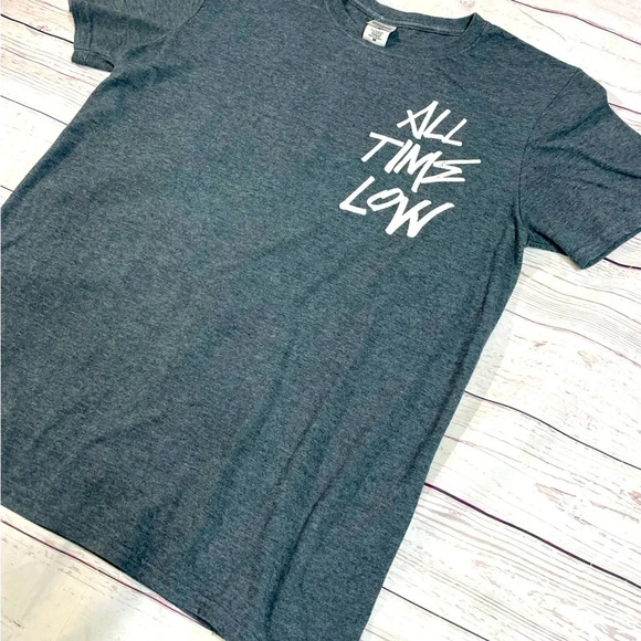 Gildan Tops - All time low Graphic Band Concert Tshirt Short Sleeve Merch Y2K Grunge medium
